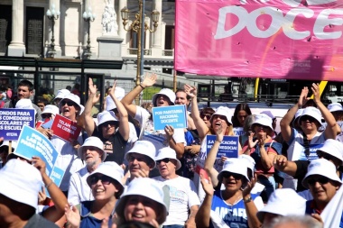 Los docentes de todo el país vuelven a parar hoy y será la segunda huelga desde que comenzó el ciclo lectivo
