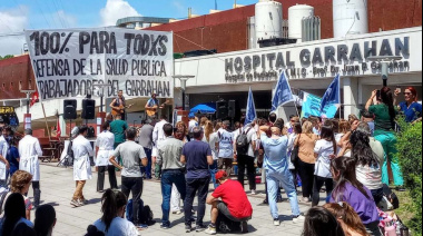 El Gobierno promulgó las leyes de emergencia pediátrica y financiamiento universitario, pero frenó su aplicación