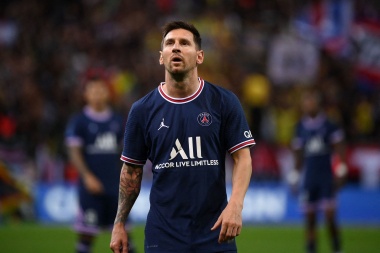 Se lesionó Messi y no jugará el partido en el que se puede coronar el PSG