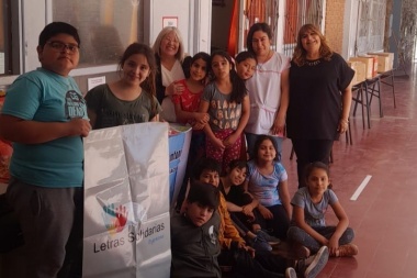 Letras Solidarias Argentinas llegó a Jáchal y visitó la Escuela Albergue Federico Cantoni de Huaco