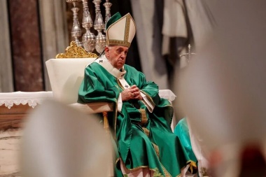 El papa Francisco aseguró que no sería extraño ni una catástrofe su renuncia
