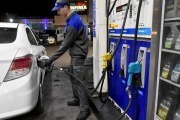 Confirman que esta semana aumentarán nuevamente los precios de los combustibles