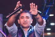 Falleció el cantante Huguito Flores en un trágico accidente en la provincia de Santiago del Estero