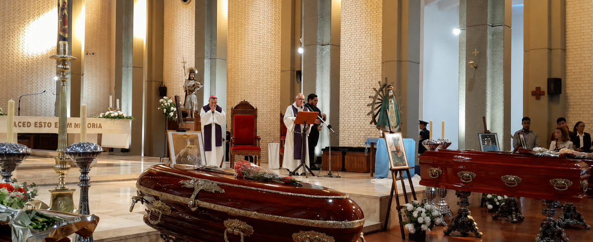 Tras el conmovedor paso de miles de sanjuaninos por la Catedral, este sábado culmina el último adiós a las víctimas de la tragedia aérea