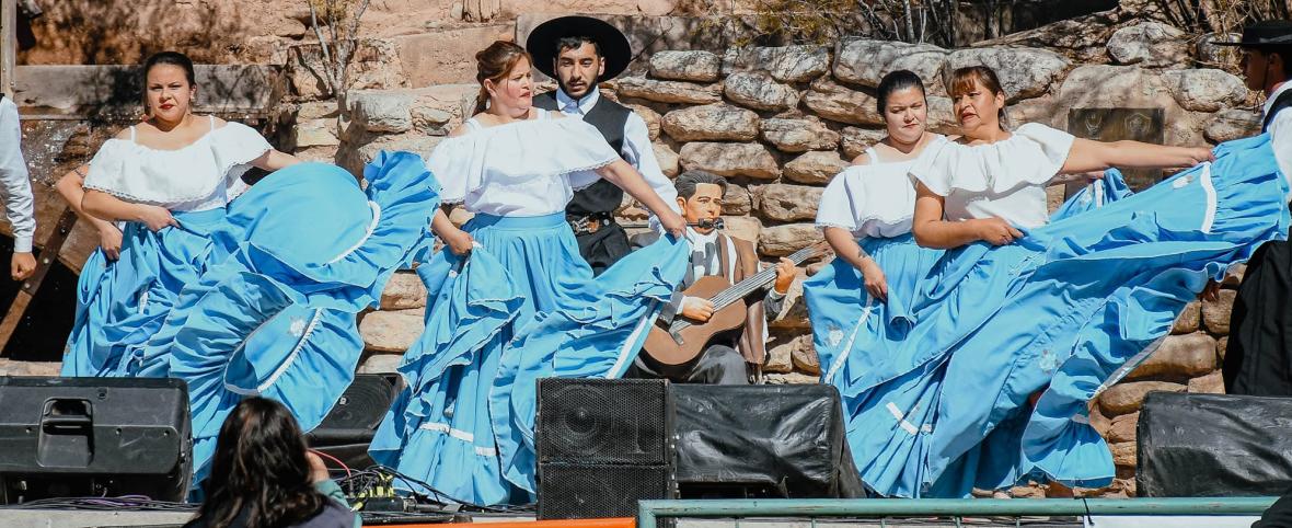 EN VIVO: MIRÁ EL FESTIVAL DEL MOLINO VIEJO A TRAVÉS DE ACTUALIDAD JACHALLERA