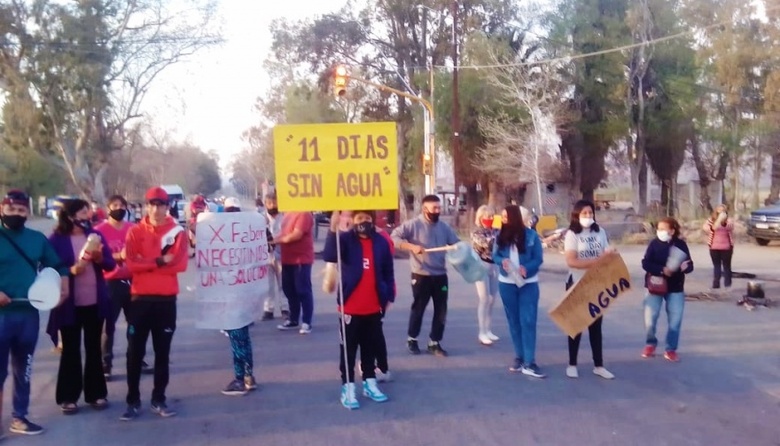 Fuerte reclamo de los vecinos de San Isidro por la falta de agua ...