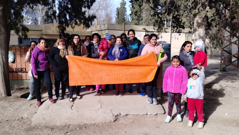 Padres de La Represa exigen la urgente reparación de la Escuela Gabriel Albarracín por condiciones precarias