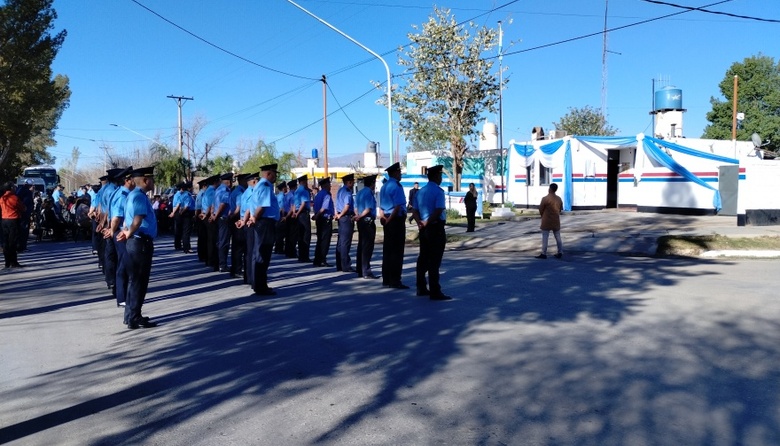 Villa Mercedes conmemoró el 60 aniversario de la Subcomisaría con un emotivo acto y reconocimientos