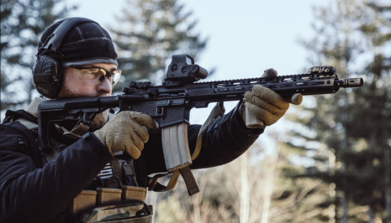 El Gobierno de Javier Milei habilitó la compra y tenencia de fusiles semiautomáticos a civiles: cuáles son los requisitos