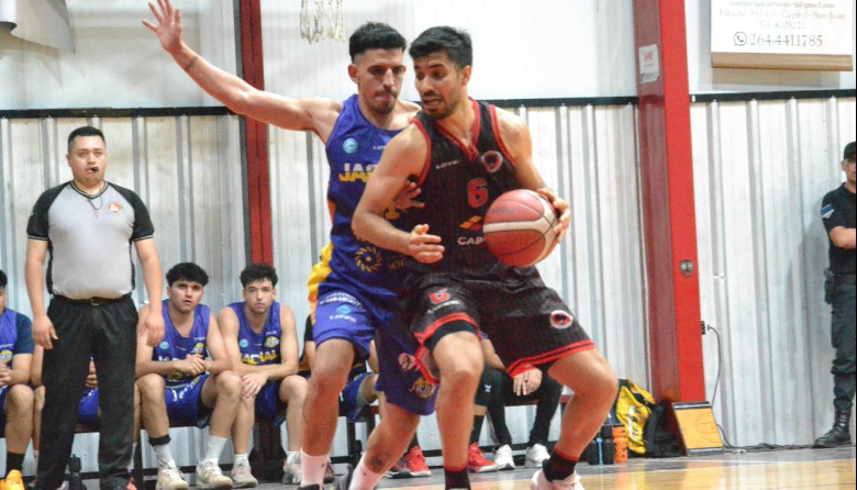 El Jáchal Básquetbol Club pegó primero en semifinal, venció a Urquiza y busca cerrar la serie en el Estadio Papa Francisco