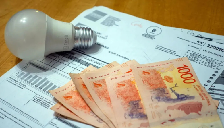 Quitarán subsidios y se pagará más por la luz y el gas mediante un nuevo esquema desde enero de 2026
