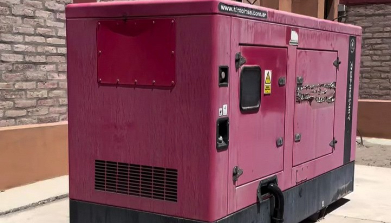 Instalan un generador en la Planta Potabilizadora de Jáchal para garantizar la continuidad del servicio ante cortes de energía