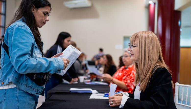 El Ministerio de Educación aclaró qué documentación sanitaria y personal deben presentar las familias para la inscripción escolar
