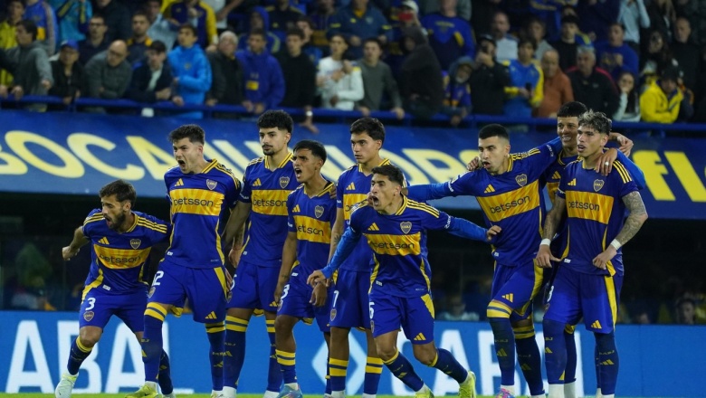 Un Boca reprobado por su gente se salvó del papelón ante Lanús y clasificó por penales a cuartos