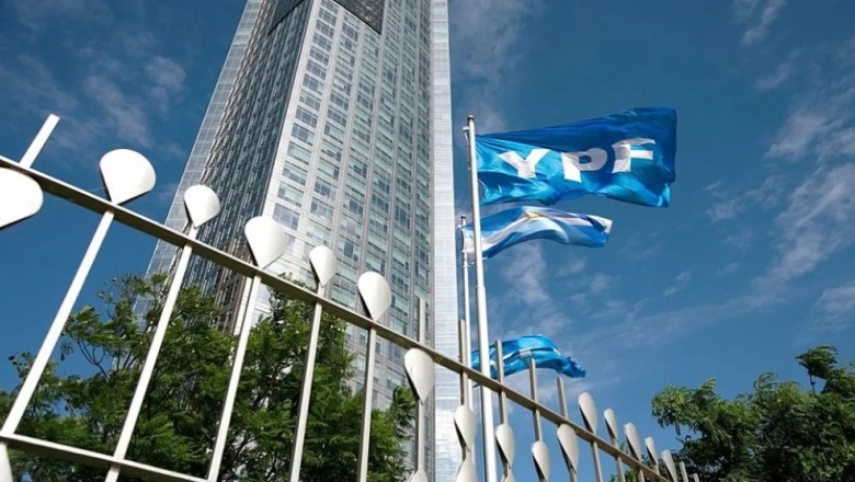 La jueza Preska ordenó a la Argentina entregar el 51% de las acciones de YPF a los beneficiarios del juicio por la expropiación