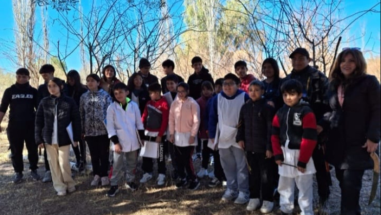 Estudiantes de la Agrotécnica de Huaco compartieron saberes y prácticas junto a la Escuela Alfredo Calcagno