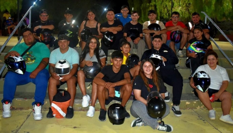 Motoqueros sanjuaninos organizaron una rodada solidaria hacia Jáchal para asistir a familias vulnerables del departamento