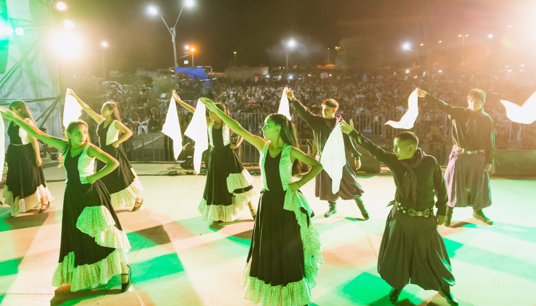 EN VIVO: FESTIVAL 120° ANIVERSARIO DEL NATALICIO DE BUENAVENTURA LUNA