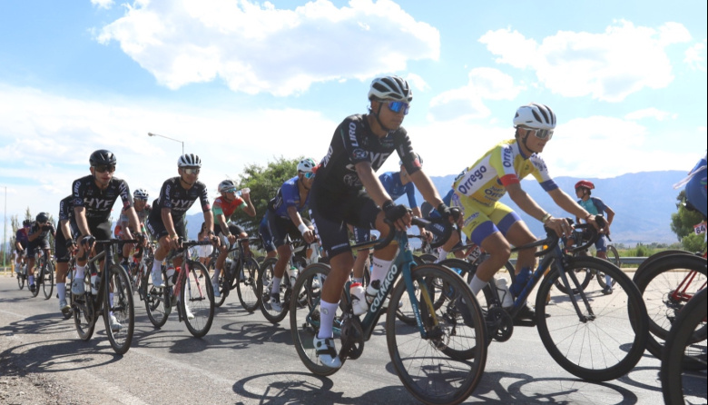 La etapa hacia El Colorado se pasa al sábado por consecuencias de la lluvia y este viernes se correrá a la Difunta Correa