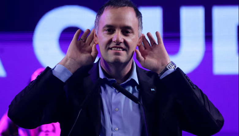 El presidente Javier Milei movilizará a sus ministros, los legisladores nacionales y provinciales en apoyo a Manuel Adorni