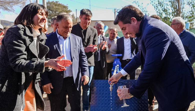 En el 275° aniversario de Jáchal, Marcelo Orrego inauguró obras para fortalecer la seguridad, la salud, el agua potable y la conectividad