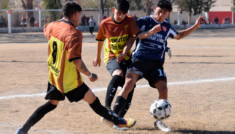 Se juega la octava fecha de la Primera "B", cuatro partidos que buscan cambiar por completo la pelea por el liderazgo