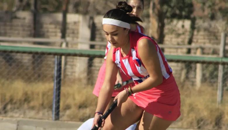 La jachallera Malena Báez fue convocada a Las Lobas y será la única sanjuanina en la Selección Argentina de Hockey Social