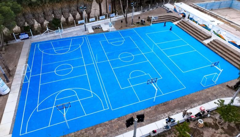 El Polideportivo Presidente Perón volvió a abrir sus puertas en Jáchal renovado, inclusivo y preparado para múltiples deportes