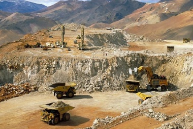 Barrick invertirá U$S 600 millones y sumará 700 trabajadores en Veladero