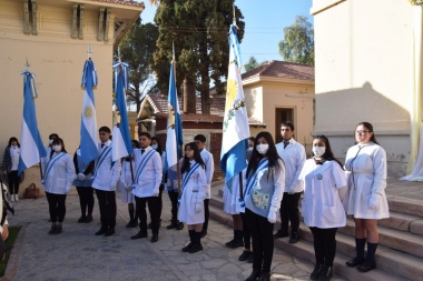 Emotiva celebración por el 105 aniversario de la escuela Normal de Jáchal
