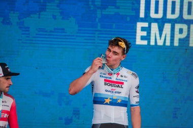 Fabio Jakobsen se adjudicó la segunda etapa en Jáchal de la Vuelta a San Juan