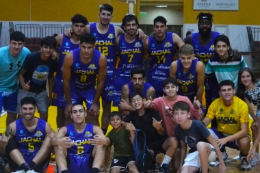 El Jáchal Básquetbol Club derrotó a Rivadavia de Mnedoza en el Papa Francisco