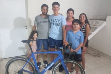 Matías Luna: “Mi sueño es llegar a correr en Europa y de manera profesional”