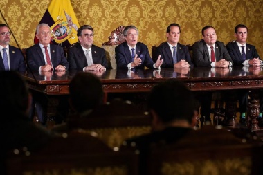 El presidente de Ecuador, Guillermo Lasso, disolvió el Parlamento para evitar su posible destitución