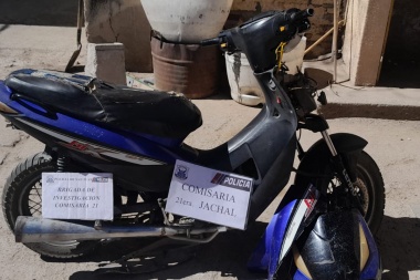 La Comisaria 21 de Jáchal esclareció una denuncia por el hurto de una moto y otros elementos