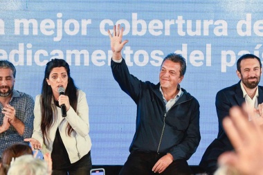 Massa anunció un refuerzo alimentario de $45.000 para jubilados y pidió "memoria" para tener futuro