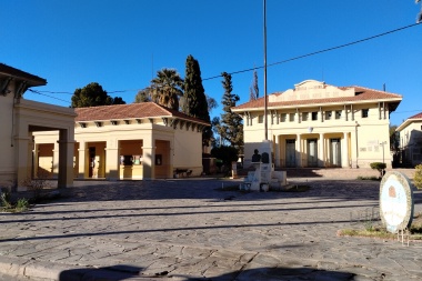 La Escuela Normal Superior Fray Justo Santa María de Oro cumple el 107 aniversario de su fundación