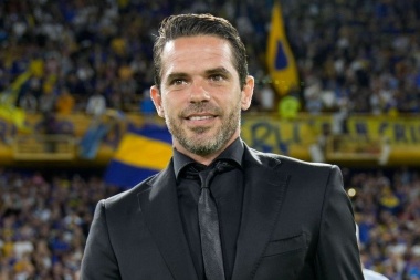 Fernando Gago arregló su salida de Chivas y será el nuevo entrenador de Boca Juniors