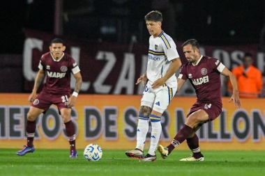 Boca Juniors no levanta cabeza, cayó ante Lanús y Gago sigue sin ganar desde que asumió