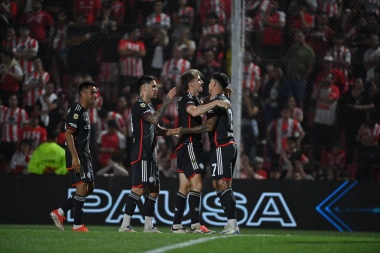 River se llevó un triunfo importante ante Instituto y metió presión en la zona alta de la Liga Profesional