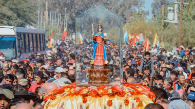 Mogna se prepara para vivir con devoción las noches de novena y la "Fiesta Grande en honor a Santa Bárbara" su pastrona