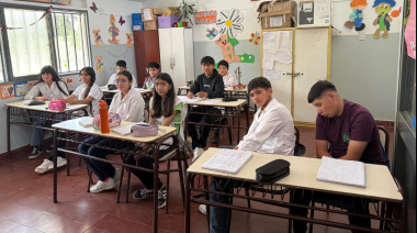 Estudiantes de Niquivil fueron premiados por la Fundación Banco San Juan y TICMAS por su destacada producción literaria