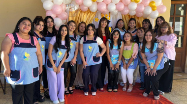 La Escuela Normal de Jáchal presentó a las 20 nuevas Profesoras de Educación Inicial que culminaron su formación docente