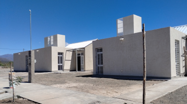 El gobernador Marcelo Orrego entregará las viviendas del Barrio Los Trigales en Jáchal el lunes 15 de diciembre