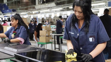 Volvió a caer el empleo registrado en septiembre y hay 242.000 puestos de trabajo menos que en noviembre de 2023