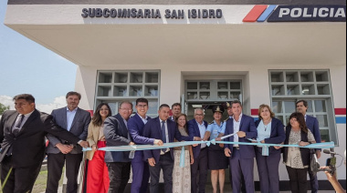 Para fortalecer la seguridad, Orrego inauguró una nueva subcomisaría en Villa San Isidro de San Martín