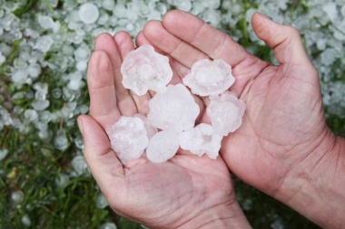 Rige una alerta por tormentas para más de diez provincias y durante el fin de semana largo de Carnaval