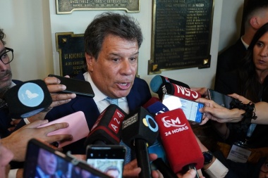 Manes denunció penalmente a Santiago Caputo: “Una decisión clara, fría y sin mareos emotivos”