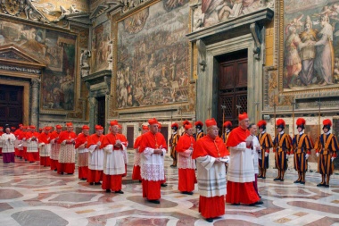 A horas del Cónclave, los cardenales celebraron la misa "Pro eligendo pontífice" en la basílica de San Pedro