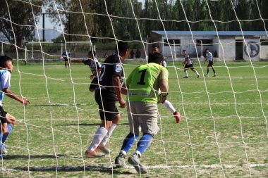 Todo listo para el arranque del Campeonato Oficial de la “Primera B- 2025” de la Liga Jachallera de Fútbol
